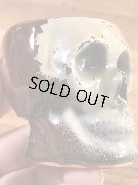 スカルの陶器製の50年代ビンテージショットグラス