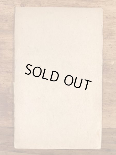 I Must Learn Where To Draw The Lineのメッセージが書かれたピンナップガールの40’sヴィンテージカード