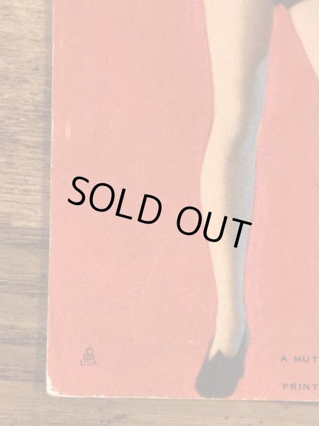 Zoe Mozertが描いたピンナップガールの40年代ビンテージカード