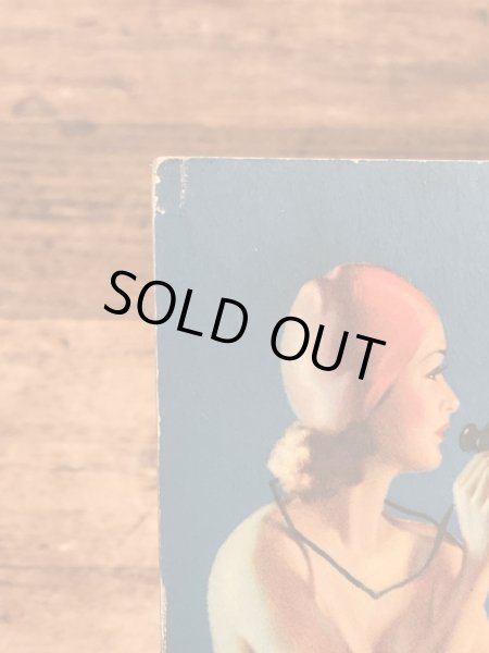 Earl Moranが描いたピンナップガールの40年代ビンテージカード