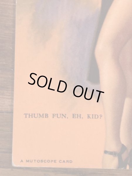 Earl Moranが描いたピンナップガールの40年代ビンテージカード