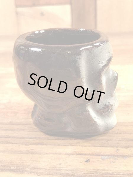 スカルの陶器製の50年代ビンテージショットグラス