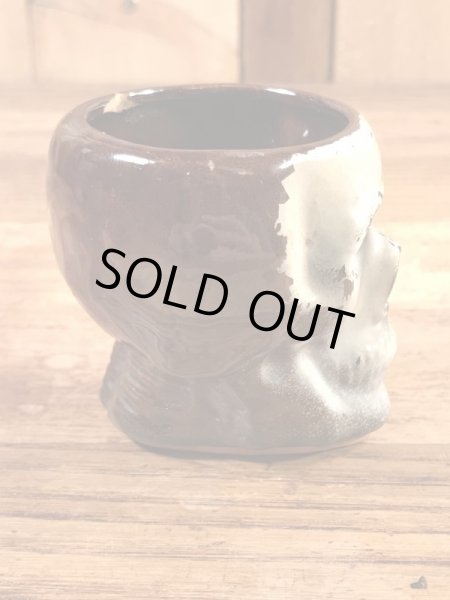 スカルの陶器製の50年代ビンテージショットグラス