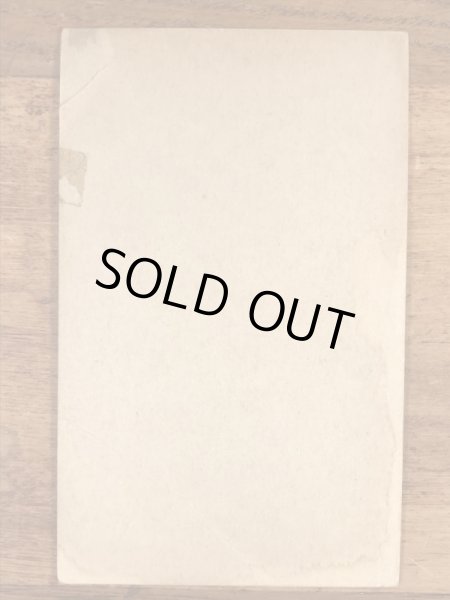 Notes To You!のメッセージが書かれたピンナップガールの40’sヴィンテージカード