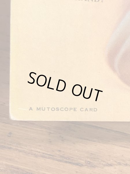 How'd You Like To Hold My Hand?のメッセージが書かれたピンナップの40’sヴィンテージカード