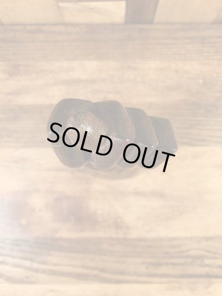 フィグサインの木彫りの70年代ビンテージ置物