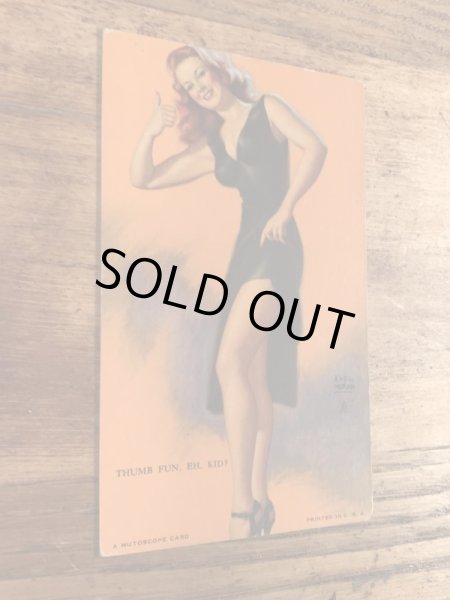 Earl Moranが描いたピンナップガールの40年代ビンテージカード