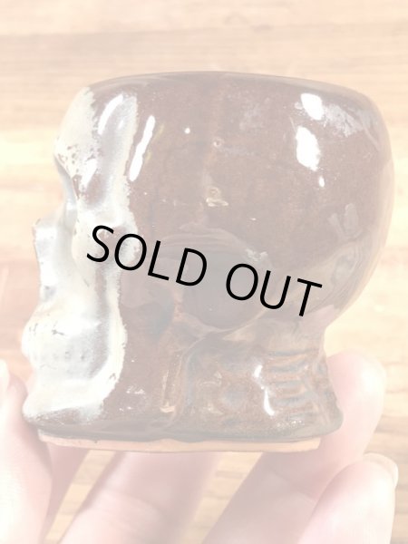 スカルの陶器製の50年代ビンテージショットグラス