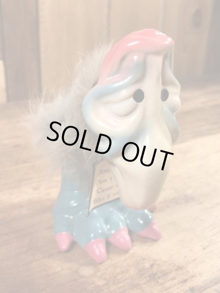 ハゲタカの陶器製の60年代ビンテージ首振り人形