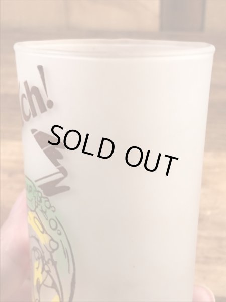 “Down The Hatch!”のメッセージが書かれたキツツキのキャラクターの60年代ビンテージグラス