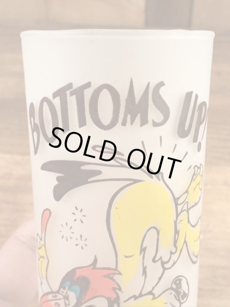 “Bottoms Up!”のメッセージが書かれたキツツキのキャラクターの60年代ビンテージグラス