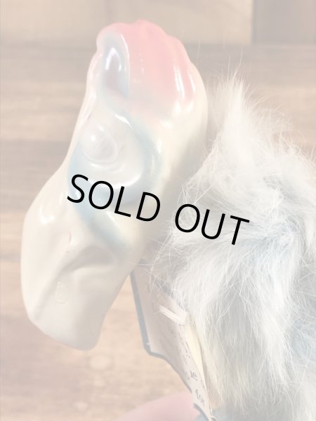 ハゲタカの陶器製の60年代ビンテージ首振り人形