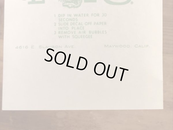 Ed “Big Daddy” RothのFords Eat Chevies For Lunch Bunchの60’sヴィンテージウォータースライドデカール