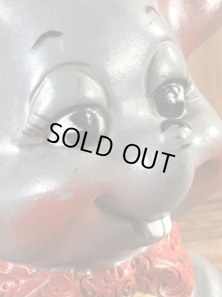 Russ Berrie社製のチーズの上のネズミの70’sヴィンテージコインバンクドール