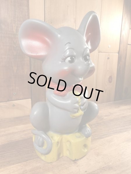 ラスベリー社製のネズミの70年代ビンテージ貯金箱フィギュア