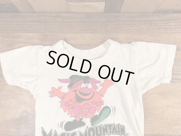 アドバタイジングキャラクターのマジックマウンテンの70年代ビンテージ子供用Tシャツ