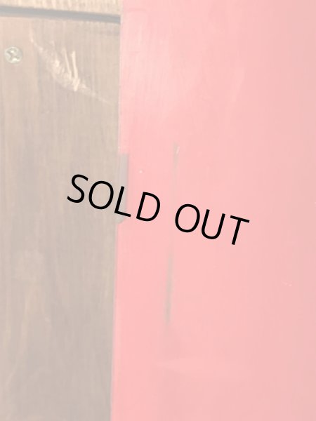 ケンタッキーフライドチキンのカーネルサンダースが描かれた70年代ビンテージ看板