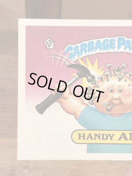 トップス社製のガーベッジペイルキッズの80年代ビンテージステッカーカード