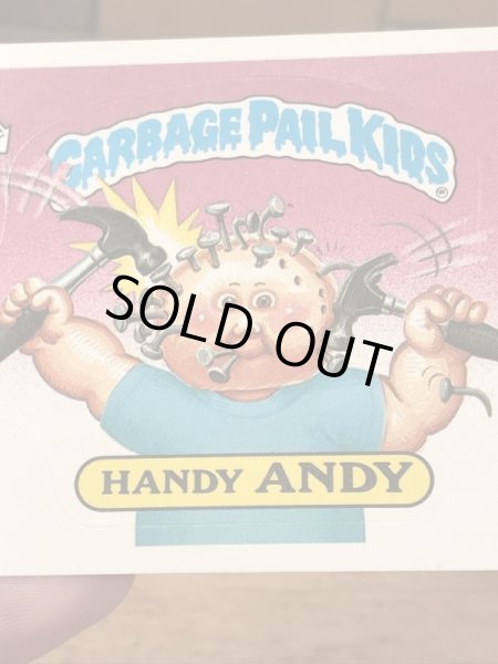 トップス社製のガーベッジペイルキッズの80年代ビンテージステッカーカード