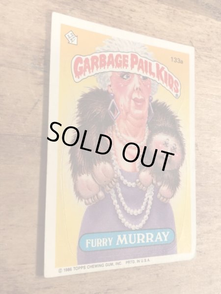 トップス社製のガーベッジペイルキッズの80年代ビンテージステッカーカード