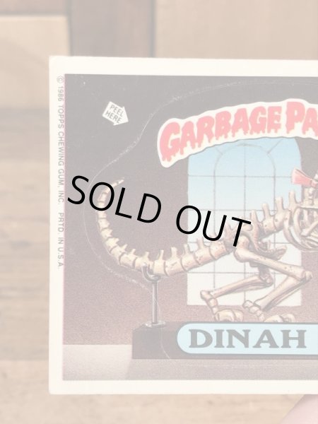 トップス社製のガーベッジペイルキッズの80年代ビンテージステッカーカード