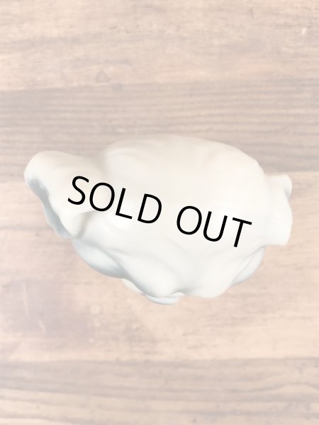 ビッグアイズのサッドドッグの60年代ビンテージ置物