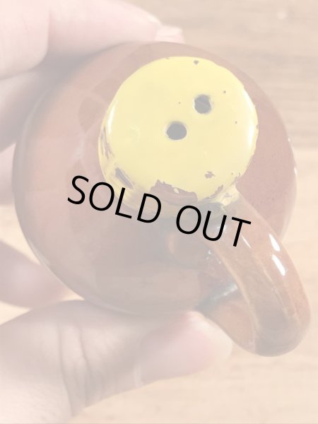 リトルブラウンジャグの陶器製の50〜60年代ビンテージ塩コショウ入れ