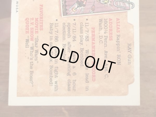 Topps社製のガーベッジペイルキッズの80’sヴィンテージカードシール