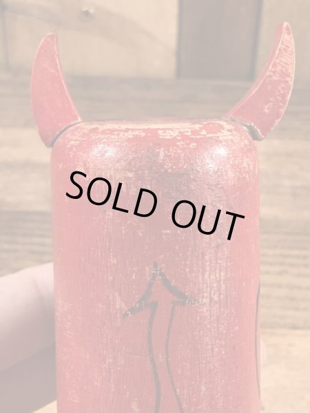 レッドデビルのポップシーズの60年代ビンテージウッドトイ