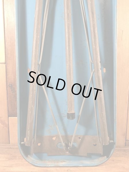 Wolverine Toy社製のフクロウが描かれた50〜60年代ビンテージアイロン台