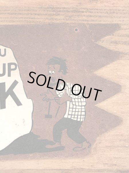 “Before You Louse It Up Thimk”のメッセージが書かれた60’sヴィンテージウッドボード