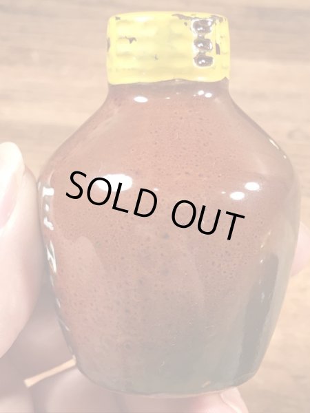 Little Brown Jugのセラミック製の50〜60’sヴィンテージソルト＆ペッパー