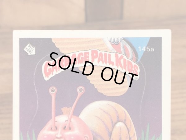 トップス社製のガーベッジペイルキッズの80年代ビンテージステッカーカード