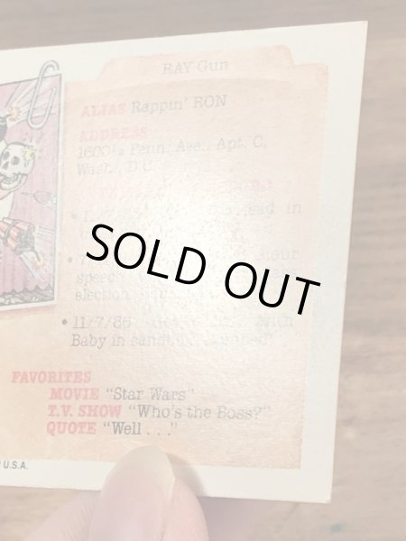 Topps社製のガーベッジペイルキッズの80’sヴィンテージカードシール