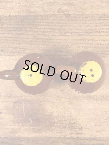 リトルブラウンジャグの陶器製の50〜60年代ビンテージ塩コショウ入れ