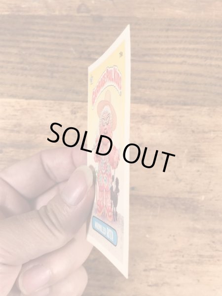 トップス社製のガーベッジペイルキッズの80年代ビンテージステッカーカード