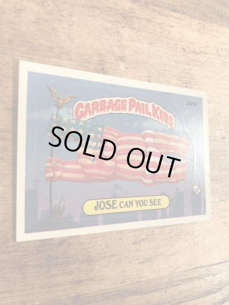 トップス社製のガーベッジペイルキッズの80年代ビンテージステッカーカード