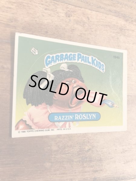 トップス社製のガーベッジペイルキッズの80年代ビンテージステッカーカード