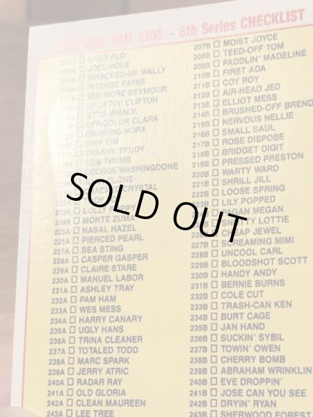 Topps社製のガーベッジペイルキッズの80’sヴィンテージカードシール