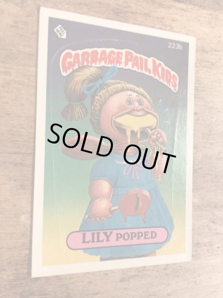 トップス社製のガーベッジペイルキッズの80年代ビンテージステッカーカード