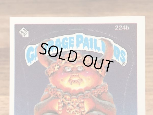 トップス社製のガーベッジペイルキッズの80年代ビンテージステッカーカード