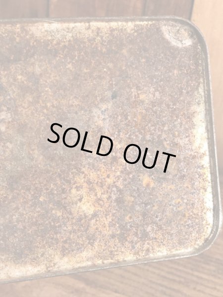 Stancanのガソリンが入っていた60年代ビンテージブリキ缶