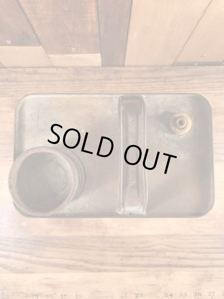 Stancanのガソリンが入っていた60年代ビンテージブリキ缶