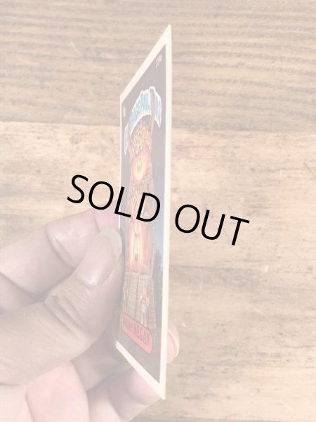 トップス社製のガーベッジペイルキッズの80年代ビンテージステッカーカード