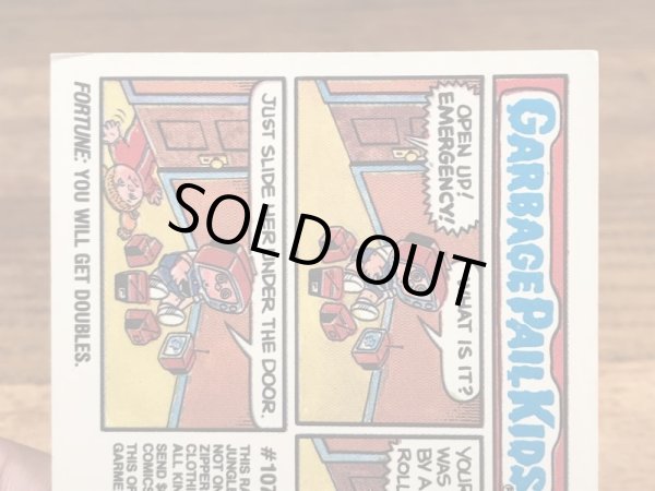 トップス社製のガーベッジペイルキッズの80年代ビンテージステッカーカード