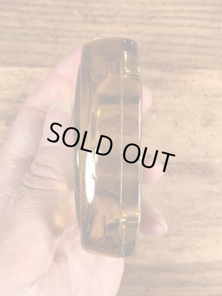 アメリカのシズラーステーキハウスのガラス製の70年代ビンテージ灰皿