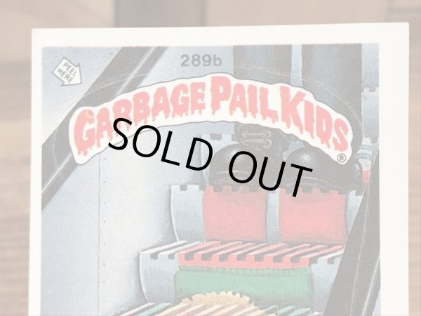 トップス社製のガーベッジペイルキッズの80年代ビンテージステッカーカード