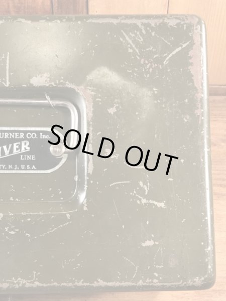 The Driver Lineのアーミーグリーンの50〜60年代ビンテージ工具箱