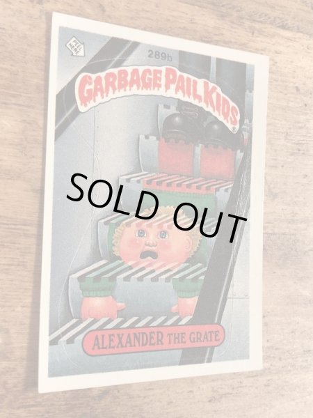 トップス社製のガーベッジペイルキッズの80年代ビンテージステッカーカード