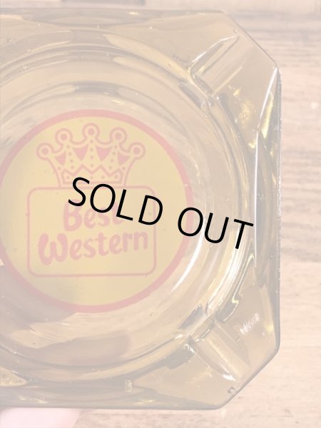 ベストウエスタンモーテルのガラス製の70年代ビンテージ灰皿